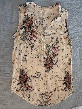 Market & Spruce Cream Floral Tie-Neck Sleeveless Tank